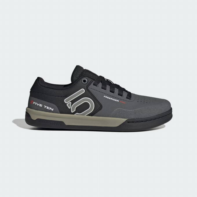 Five_Ten_Freerider_Pro_Mountain_Bike_Shoes_Grey_IH0816_01_00_standard.png